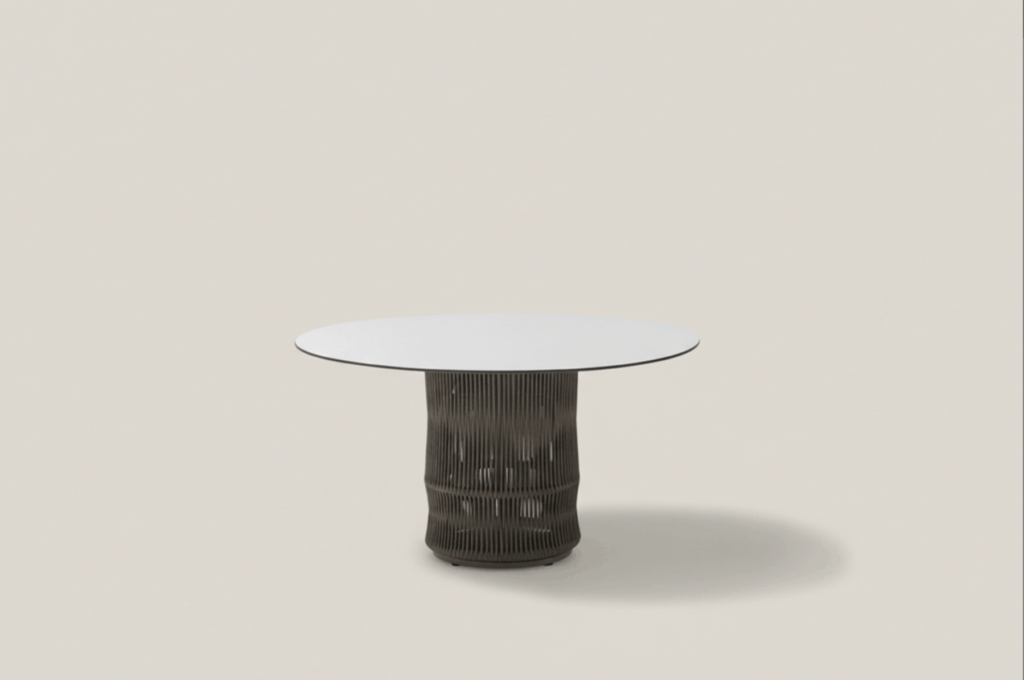 Mesa de diseño para exterior Point en Zaragoza