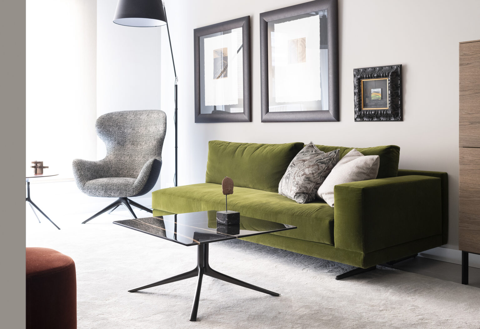 Muebles de salón en apartamento de Zaragoza