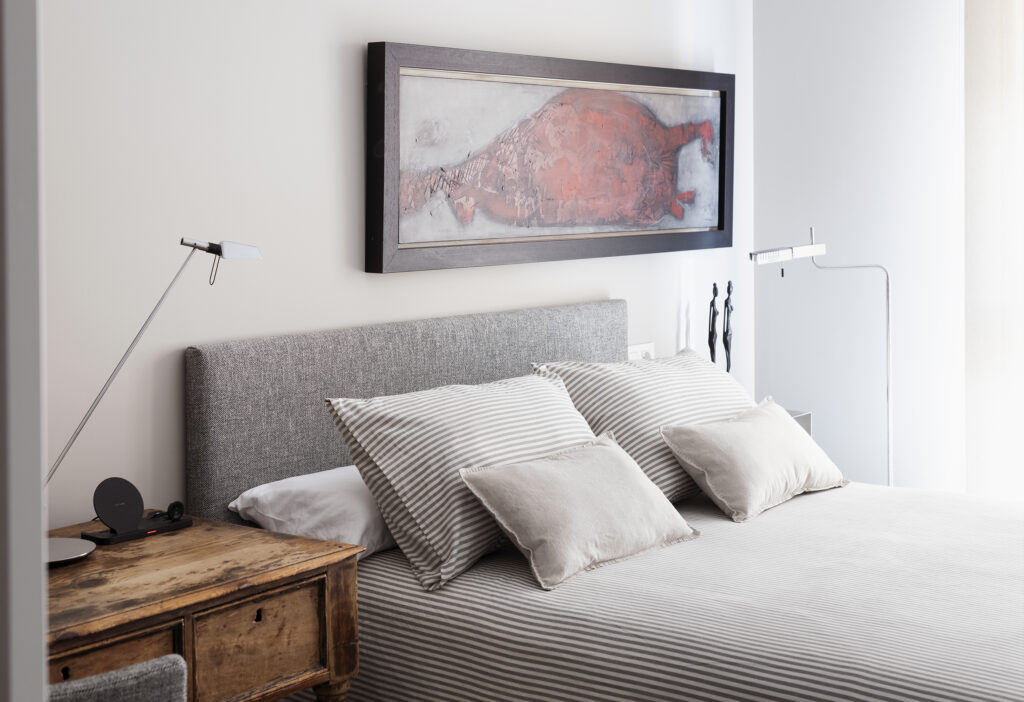 Diseño de dormitorio en apartamento de Zaragoza